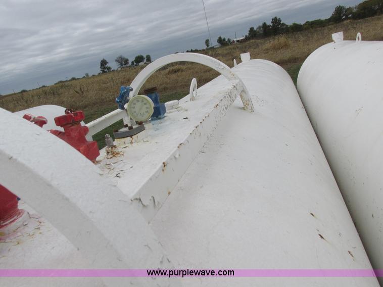 image for item K2206 Duo Lift anhydrous ammonia nurse tanks
