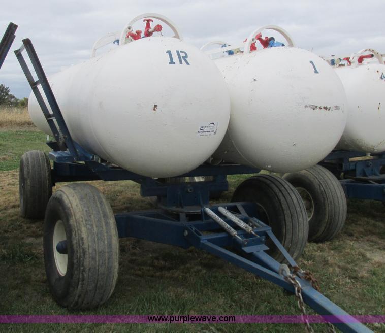 image for item K2207 Duo Lift anhydrous ammonia nurse tanks