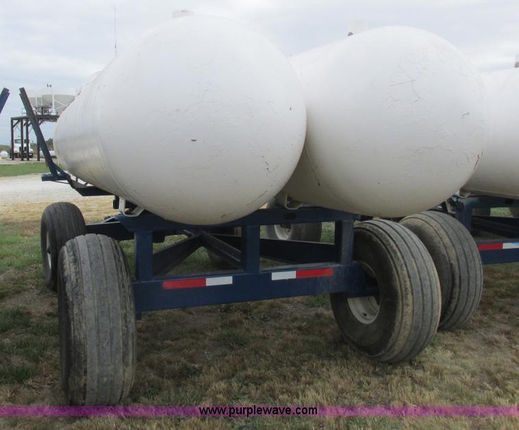image for item K2207 Duo Lift anhydrous ammonia nurse tanks
