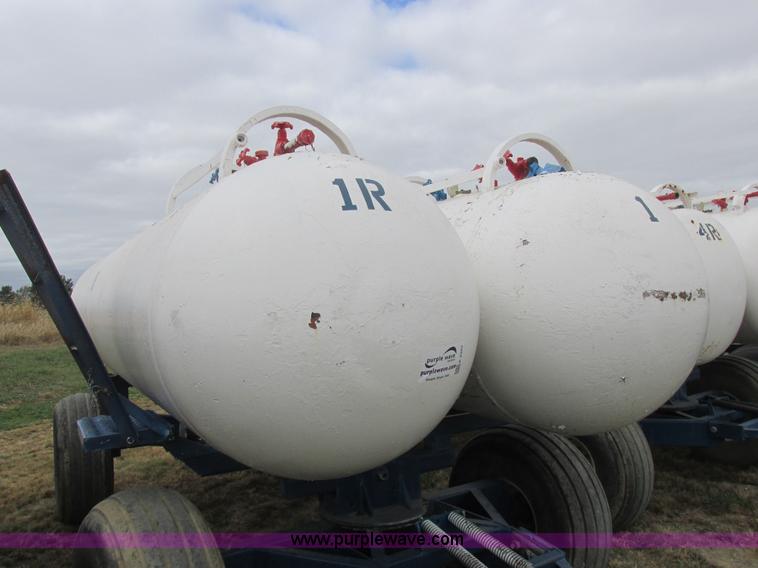 image for item K2207 Duo Lift anhydrous ammonia nurse tanks