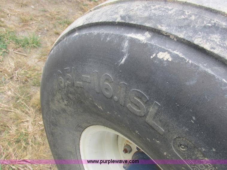 image for item K2207 Duo Lift anhydrous ammonia nurse tanks