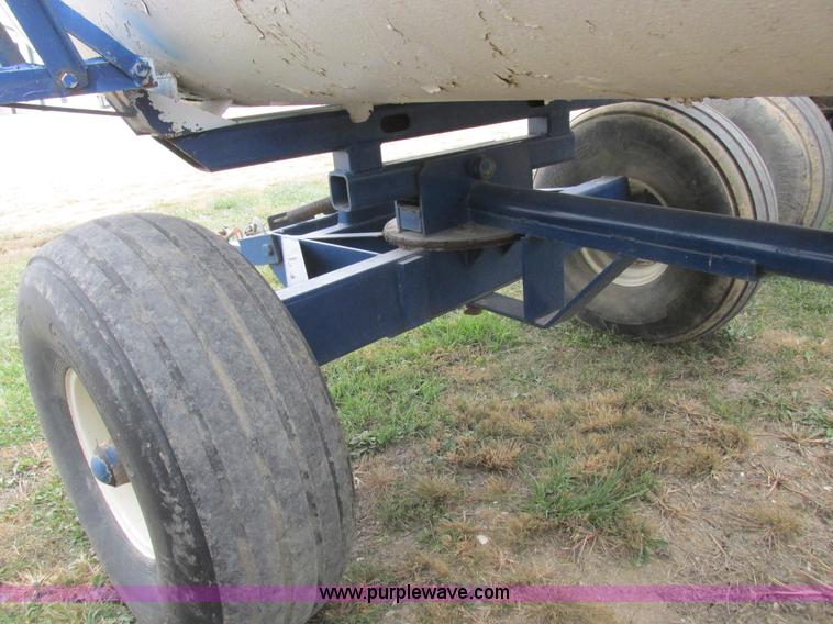 image for item K2207 Duo Lift anhydrous ammonia nurse tanks