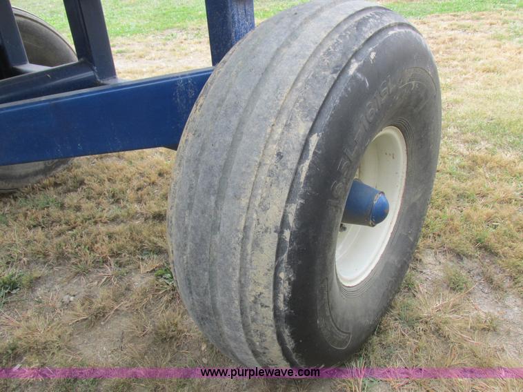 image for item K2207 Duo Lift anhydrous ammonia nurse tanks