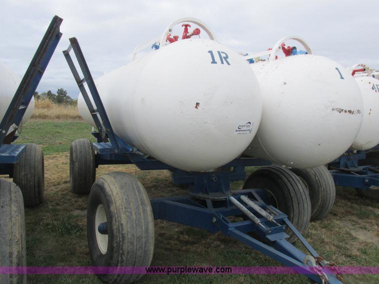 image for item K2207 Duo Lift anhydrous ammonia nurse tanks