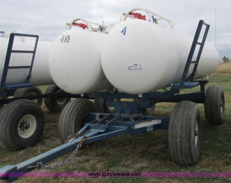 image for item K2208 Duo Lift anhydrous ammonia nurse tanks