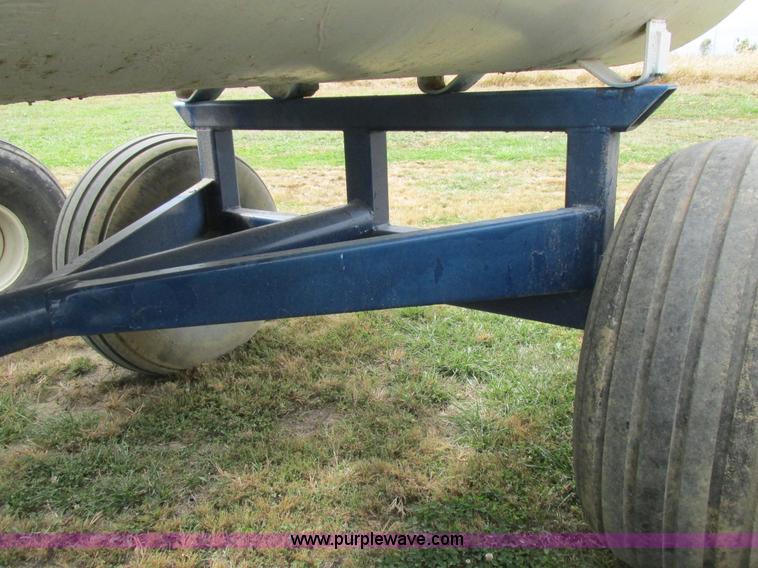 image for item K2208 Duo Lift anhydrous ammonia nurse tanks