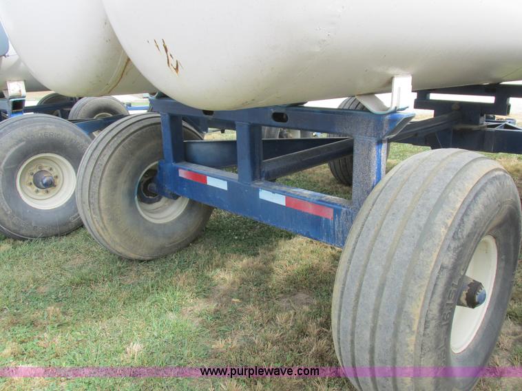 image for item K2208 Duo Lift anhydrous ammonia nurse tanks
