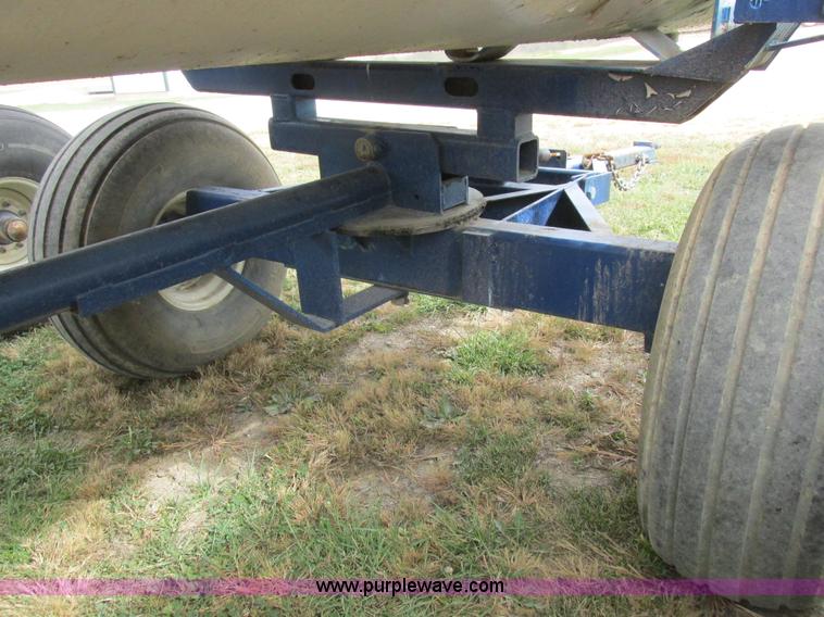 image for item K2208 Duo Lift anhydrous ammonia nurse tanks