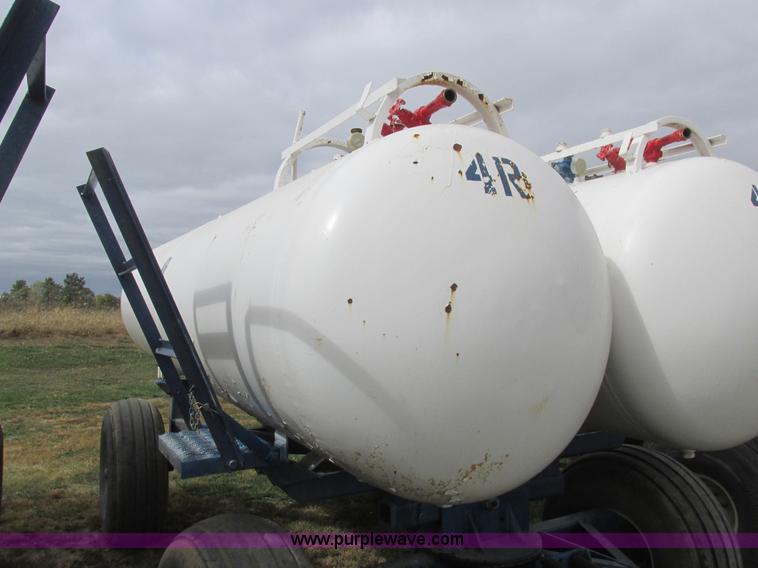image for item K2208 Duo Lift anhydrous ammonia nurse tanks