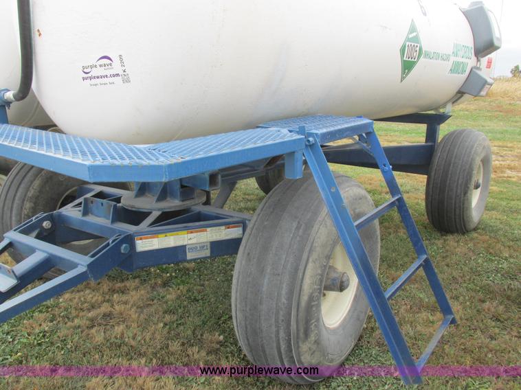 image for item K2209 Duo Lift anhydrous ammonia nurse tanks