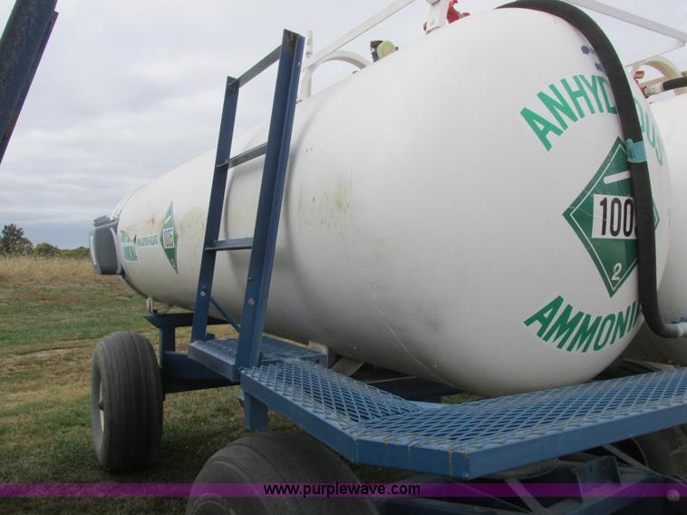 image for item K2209 Duo Lift anhydrous ammonia nurse tanks