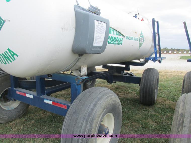 image for item K2209 Duo Lift anhydrous ammonia nurse tanks