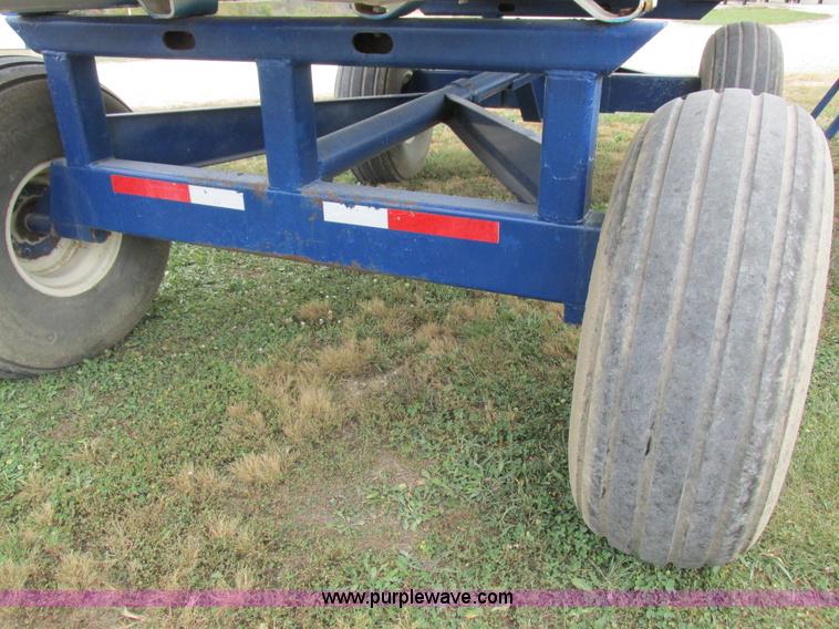 image for item K2210 Duo Lift anhydrous ammonia nurse tanks