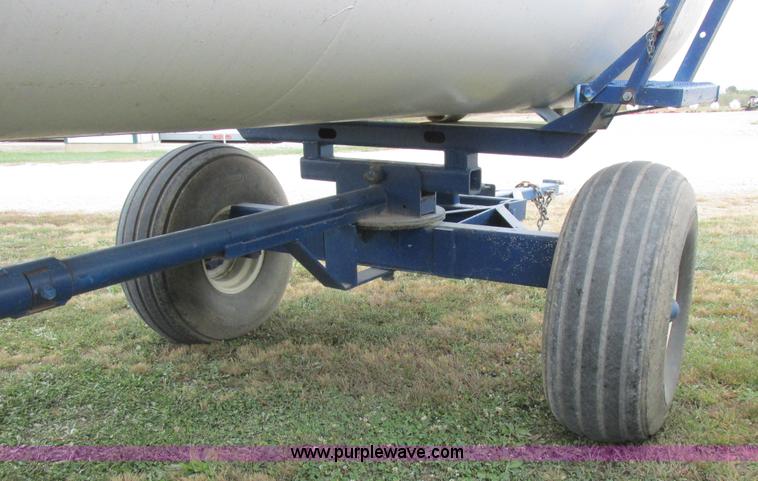 image for item K2210 Duo Lift anhydrous ammonia nurse tanks