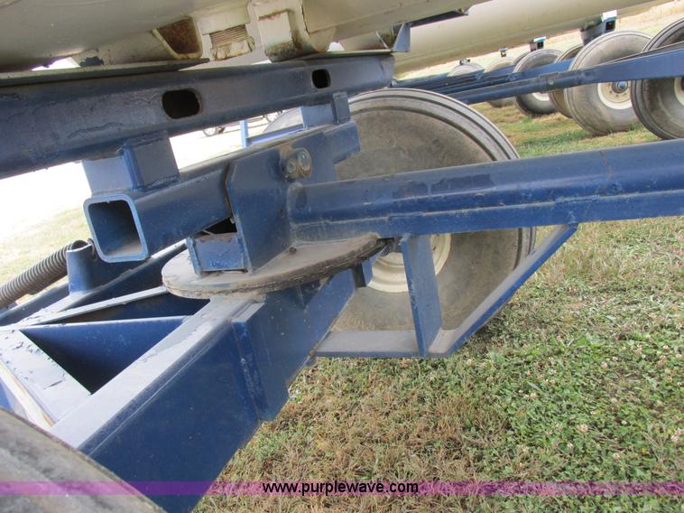 image for item K2210 Duo Lift anhydrous ammonia nurse tanks