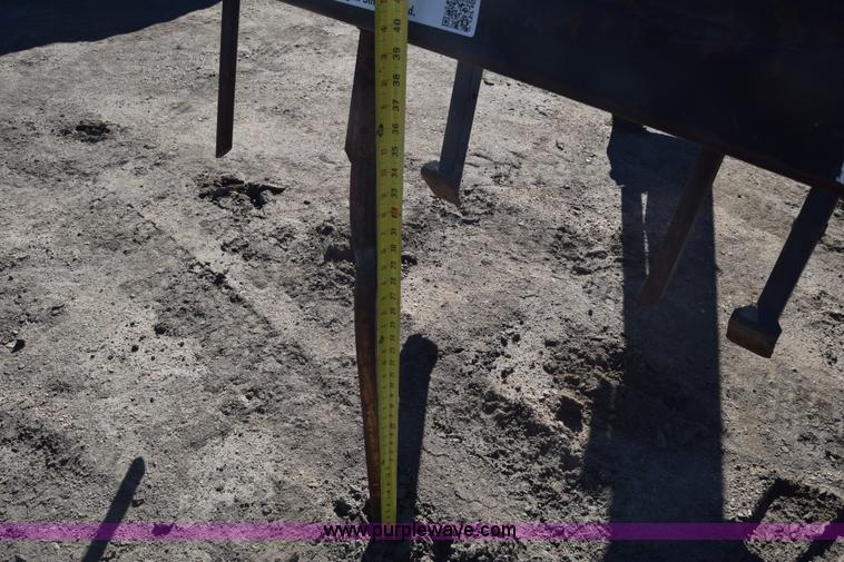 image for item K4794 Allied 595 loader