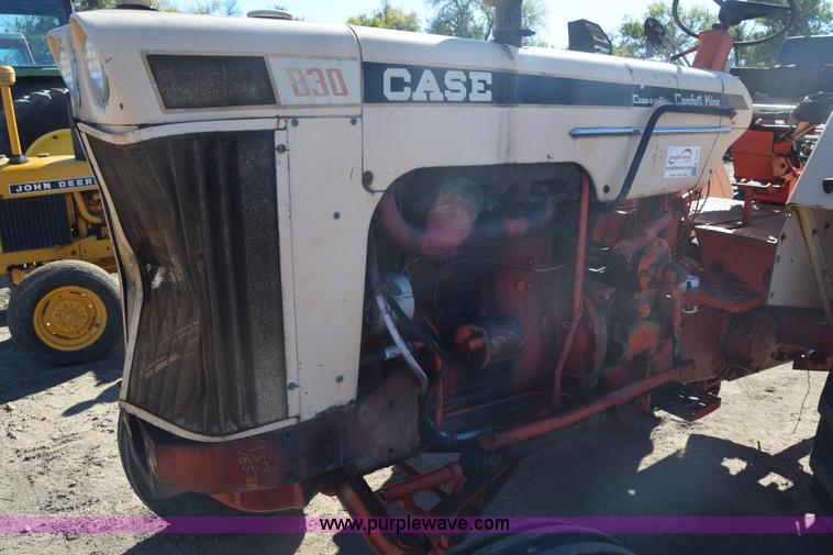 image for item K4795 Case 832 tractor