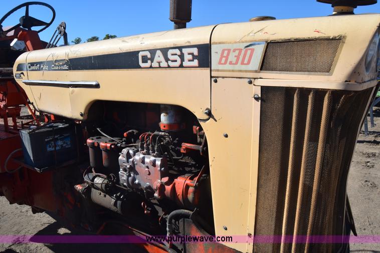 image for item K4795 Case 832 tractor