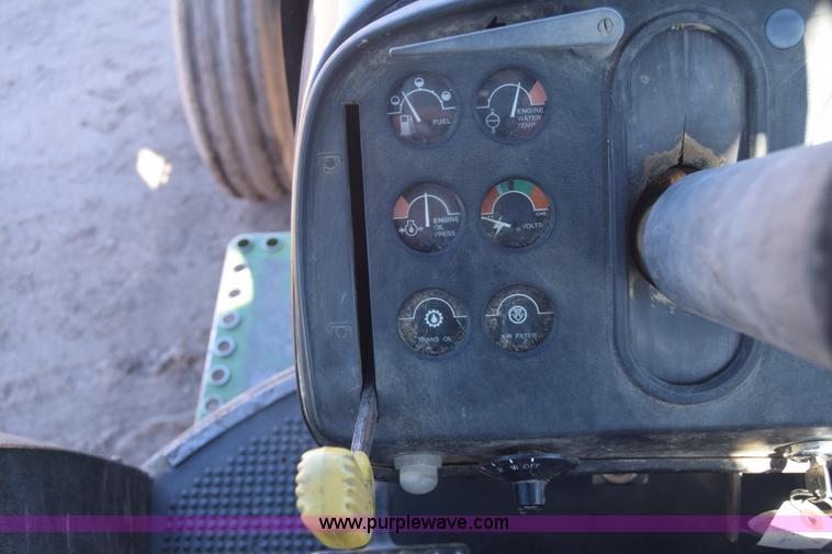 image for item K4797 John Deere 4630 tractor