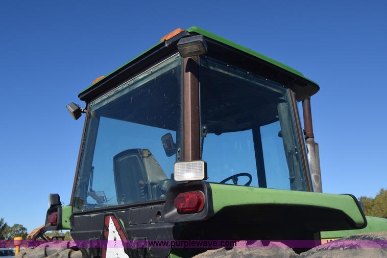 image for item K4797 John Deere 4630 tractor