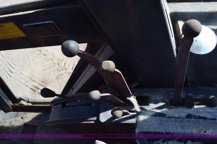 image for item K4798 Allis Chalmers 7060 tractor