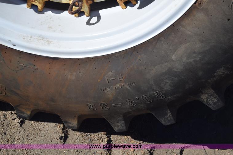 image for item K4798 Allis Chalmers 7060 tractor