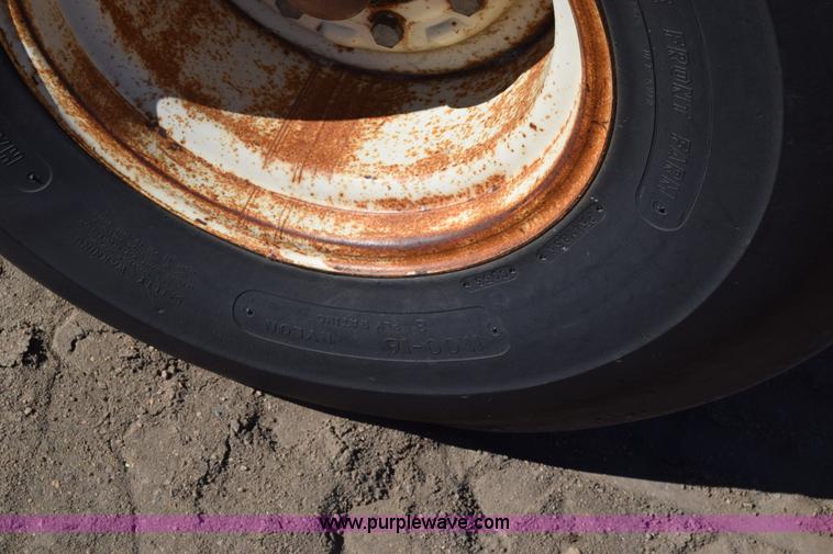 image for item K4798 Allis Chalmers 7060 tractor