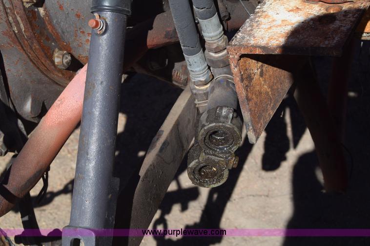 image for item K4800 Massey-Ferguson 65 tractor