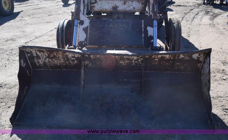 image for item K4800 Massey-Ferguson 65 tractor