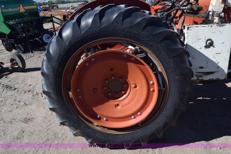 image for item K4800 Massey-Ferguson 65 tractor