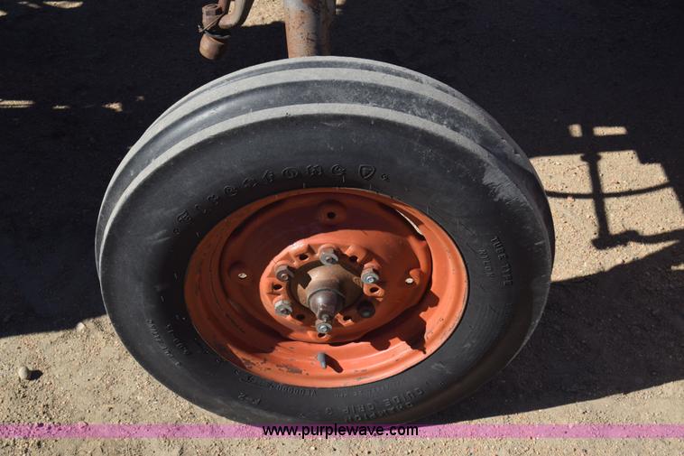 image for item K4800 Massey-Ferguson 65 tractor