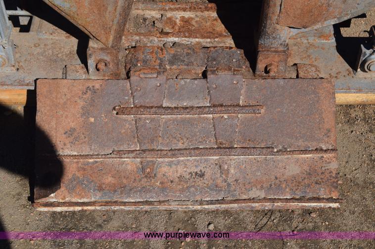 image for item K4815 Hydraulic cattle chute