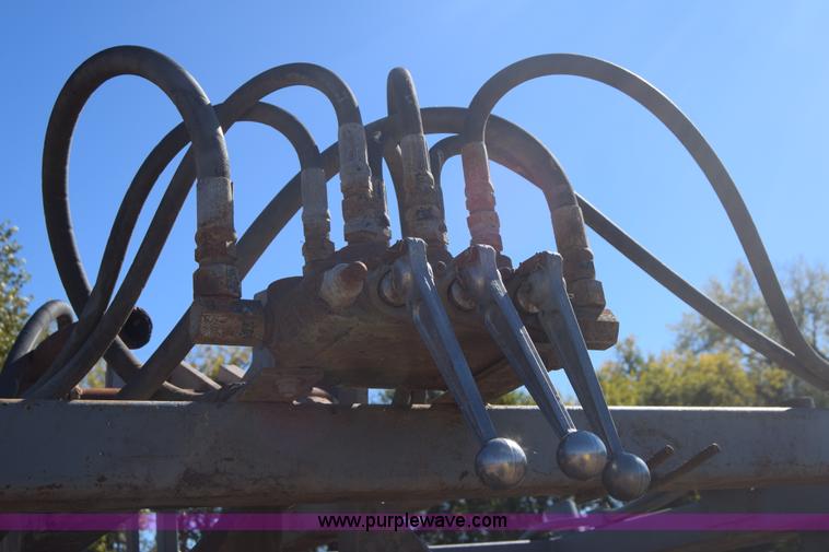 image for item K4815 Hydraulic cattle chute