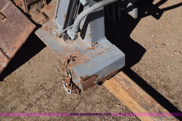 image for item K4815 Hydraulic cattle chute