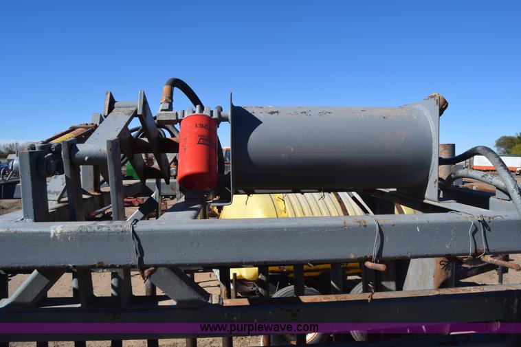 image for item K4815 Hydraulic cattle chute