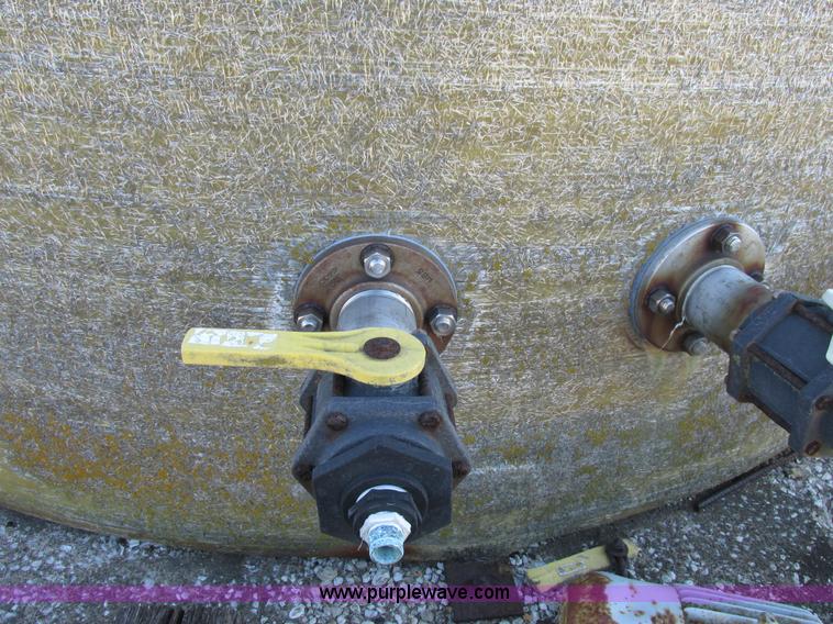 image for item K5186 Fiberglass storage tank
