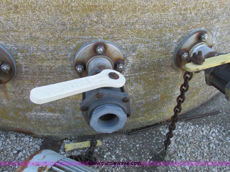 image for item K5186 Fiberglass storage tank