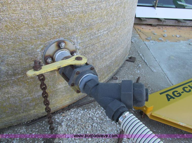 image for item K5186 Fiberglass storage tank