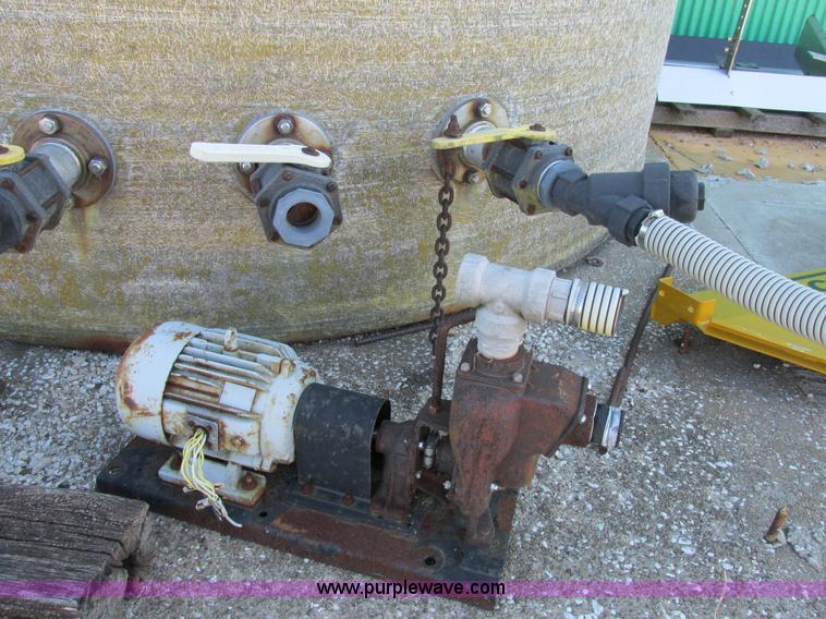 image for item K5186 Fiberglass storage tank