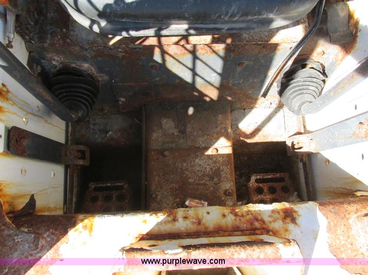 image for item K5187 1996 Bobcat 763 skid steer