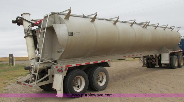 image for item K5753 1996 Pacer CEI tank trailer