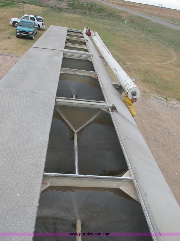 image for item K5753 1996 Pacer CEI tank trailer