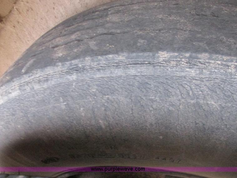 image for item K5753 1996 Pacer CEI tank trailer