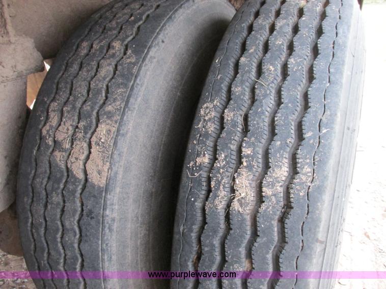 image for item K5753 1996 Pacer CEI tank trailer