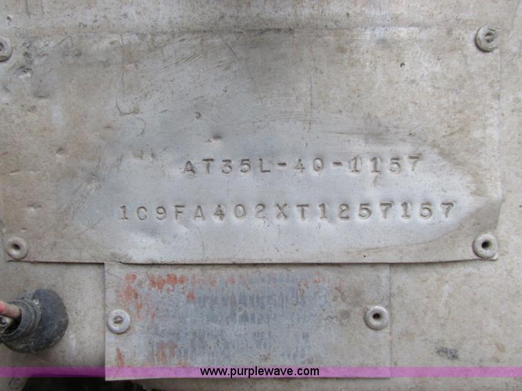 image for item K5753 1996 Pacer CEI tank trailer