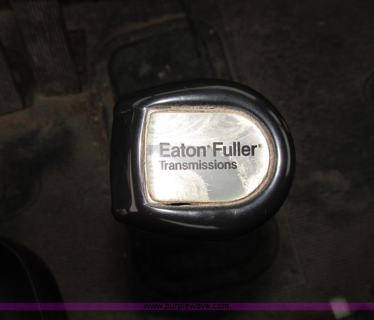 image for item K5754 1994 Peterbilt 378 semi truck