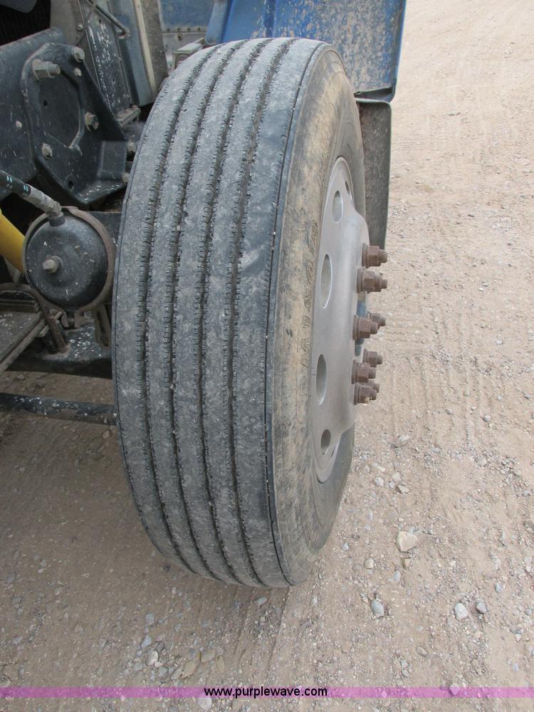 image for item K5754 1994 Peterbilt 378 semi truck