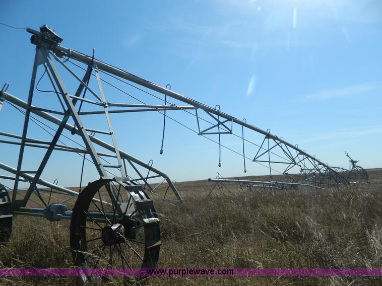 image for item K8214 2015 Valley irrigation tower system