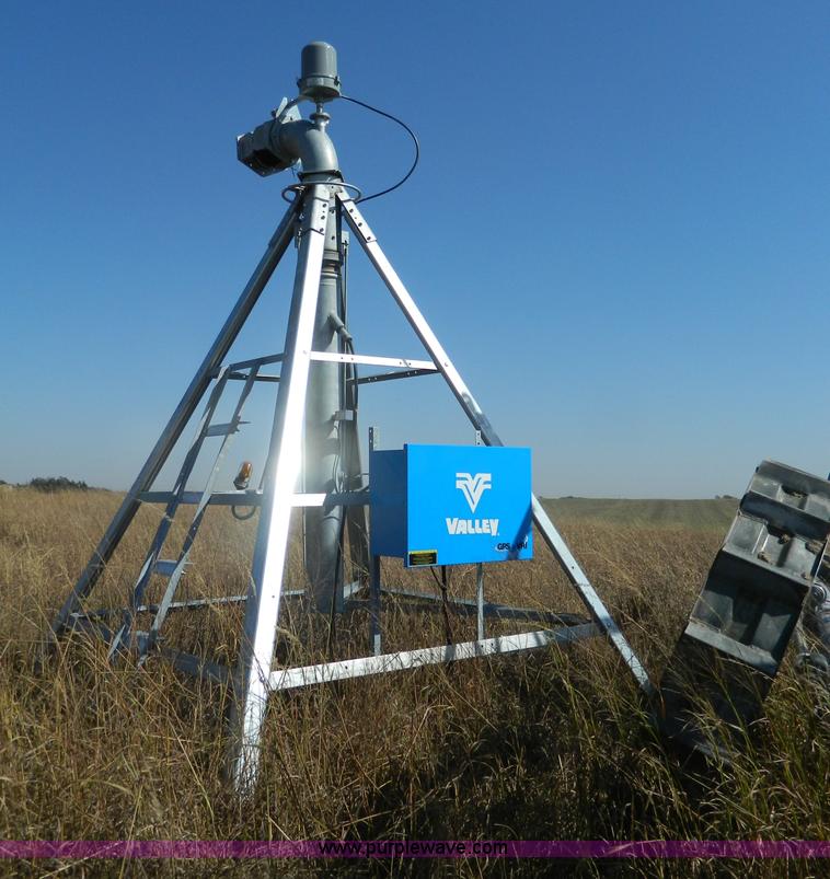 image for item K8214 2015 Valley irrigation tower system