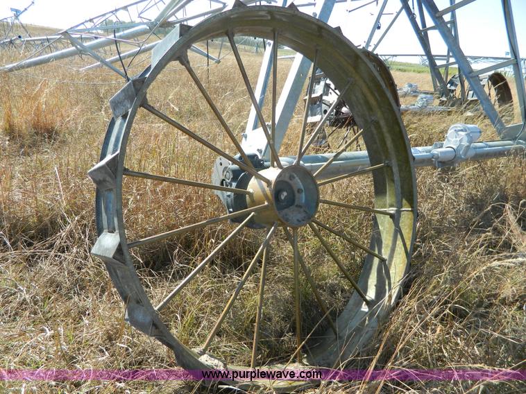 image for item K8214 2015 Valley irrigation tower system